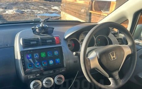 Honda Fit III, 2007 год, 530 000 рублей, 7 фотография