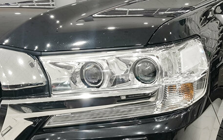 Toyota Land Cruiser 200, 2017 год, 6 050 000 рублей, 17 фотография