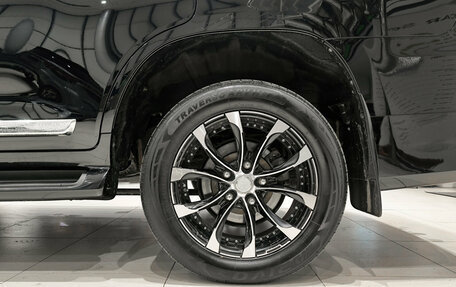 Toyota Land Cruiser 200, 2017 год, 6 050 000 рублей, 18 фотография