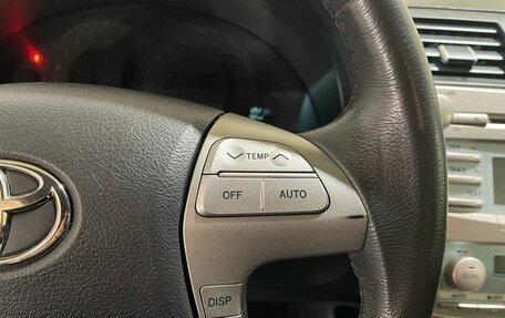 Toyota Camry, 2008 год, 1 150 000 рублей, 18 фотография