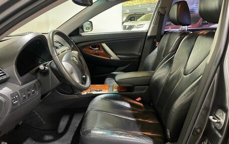 Toyota Camry, 2008 год, 1 150 000 рублей, 24 фотография