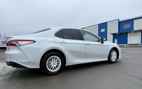 Toyota Camry, 2020 год, 2 000 000 рублей, 8 фотография