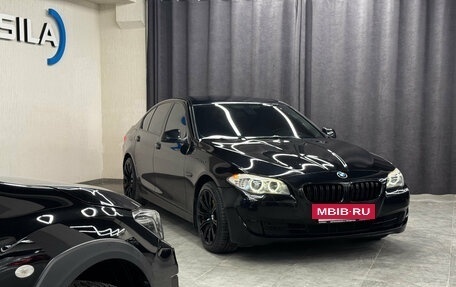 BMW 5 серия, 2011 год, 1 500 000 рублей, 5 фотография