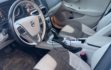 Volvo V40 Cross Country I, 2018 год, 1 950 000 рублей, 6 фотография