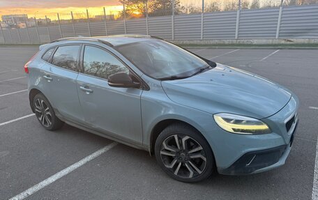 Volvo V40 Cross Country I, 2018 год, 1 950 000 рублей, 3 фотография