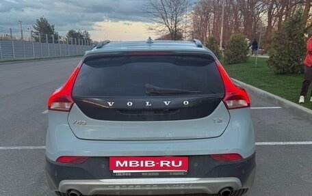 Volvo V40 Cross Country I, 2018 год, 1 950 000 рублей, 4 фотография