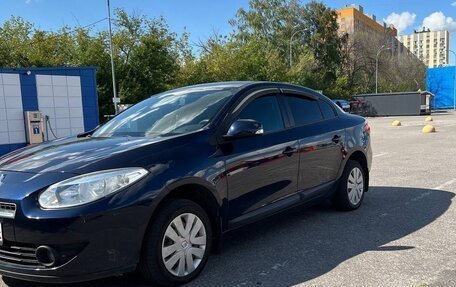 Renault Fluence I, 2011 год, 685 000 рублей, 2 фотография