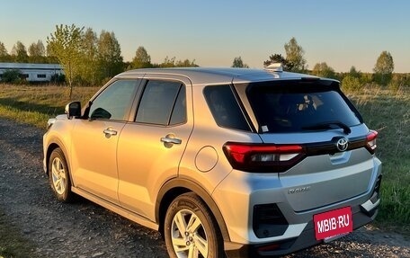 Toyota Raize I, 2020 год, 1 600 000 рублей, 3 фотография