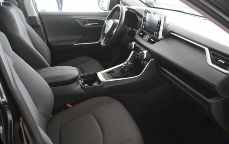 Toyota RAV4, 2020 год, 3 495 000 рублей, 16 фотография