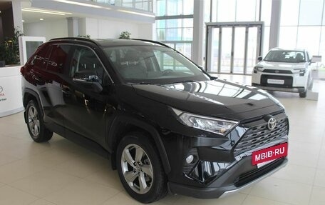 Toyota RAV4, 2020 год, 3 495 000 рублей, 3 фотография