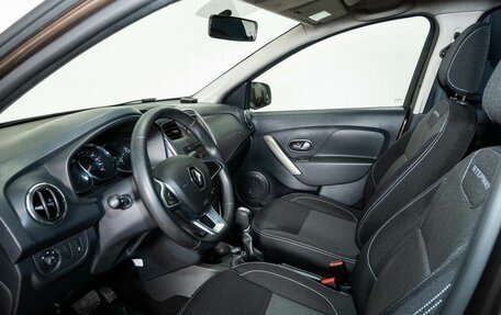 Renault Logan II, 2022 год, 1 150 000 рублей, 5 фотография