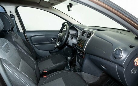 Renault Logan II, 2022 год, 1 150 000 рублей, 6 фотография