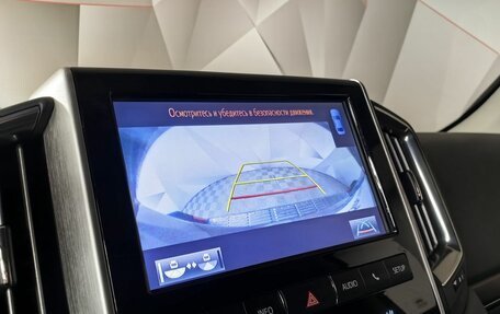 Toyota Land Cruiser 200, 2018 год, 6 493 000 рублей, 22 фотография