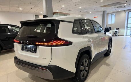 Toyota RAV4, 2025 год, 4 900 000 рублей, 4 фотография