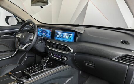 FAW Bestune T77, 2022 год, 1 850 000 рублей, 13 фотография