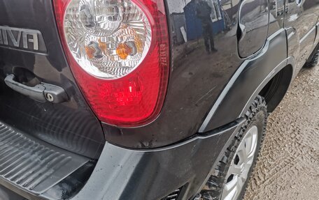 Chevrolet Niva I рестайлинг, 2017 год, 680 000 рублей, 9 фотография