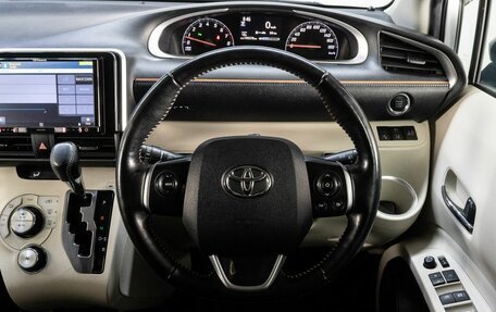 Toyota Sienta II, 2018 год, 1 175 000 рублей, 11 фотография