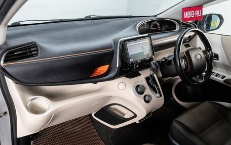 Toyota Sienta II, 2018 год, 1 175 000 рублей, 9 фотография