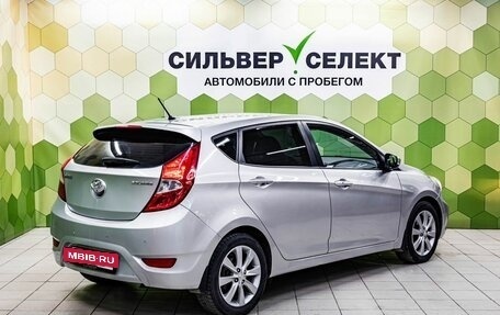 Hyundai Solaris II рестайлинг, 2012 год, 800 000 рублей, 2 фотография