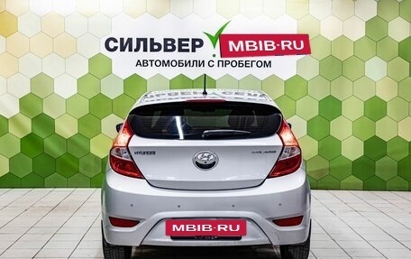 Hyundai Solaris II рестайлинг, 2012 год, 800 000 рублей, 4 фотография
