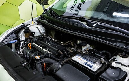 Hyundai Solaris II рестайлинг, 2012 год, 800 000 рублей, 22 фотография