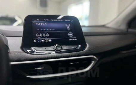 Chevrolet Tracker, 2022 год, 1 853 000 рублей, 29 фотография