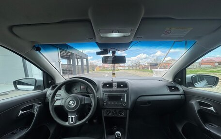 Volkswagen Polo VI (EU Market), 2011 год, 650 000 рублей, 15 фотография