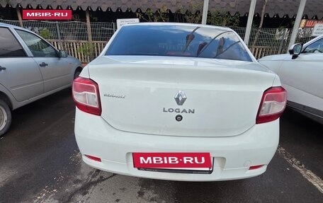 Renault Logan II, 2017 год, 700 000 рублей, 5 фотография