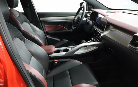 Geely Coolray I, 2022 год, 1 899 000 рублей, 13 фотография