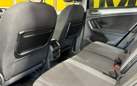 Volkswagen Tiguan II, 2017 год, 2 199 000 рублей, 21 фотография