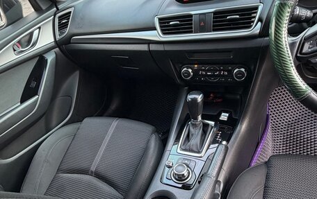 Mazda Axela, 2017 год, 1 050 000 рублей, 12 фотография