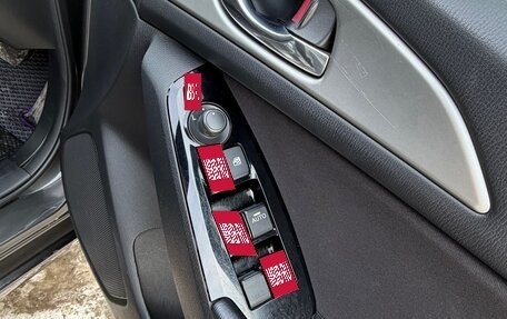 Mazda Axela, 2017 год, 1 050 000 рублей, 13 фотография