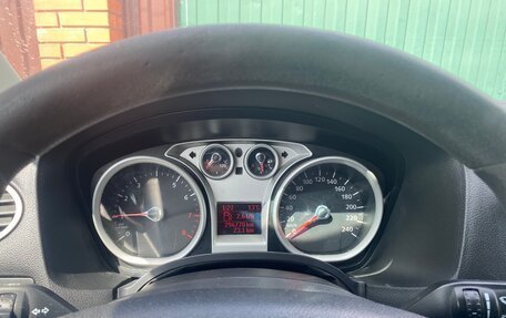 Ford Focus II рестайлинг, 2010 год, 420 000 рублей, 10 фотография