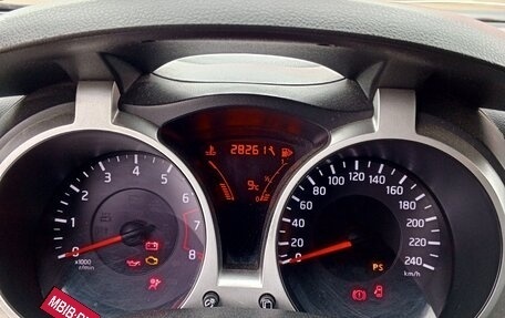 Nissan Juke II, 2011 год, 890 000 рублей, 13 фотография