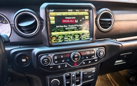 Jeep Wrangler, 2018 год, 3 500 000 рублей, 6 фотография