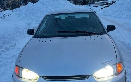 Mitsubishi Mirage VI рестайлинг, 2001 год, 90 000 рублей, 1 фотография