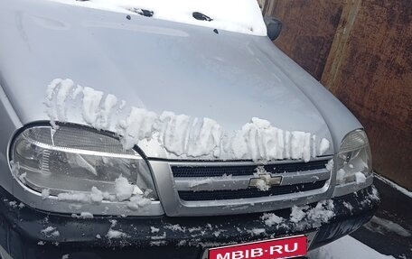 Chevrolet Niva I рестайлинг, 2006 год, 170 000 рублей, 1 фотография