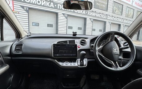 Honda Stream II, 2007 год, 800 000 рублей, 5 фотография