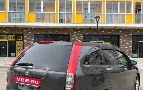 Honda Stream II, 2007 год, 800 000 рублей, 3 фотография