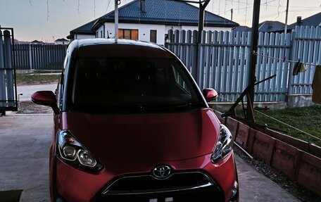 Toyota Sienta II, 2016 год, 1 365 000 рублей, 3 фотография