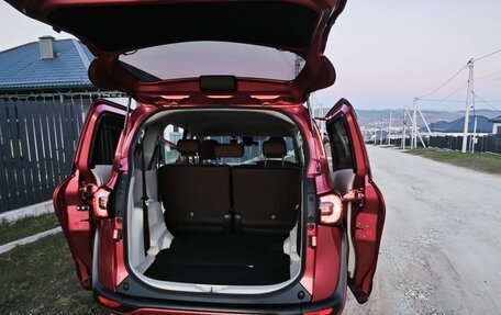 Toyota Sienta II, 2016 год, 1 365 000 рублей, 8 фотография