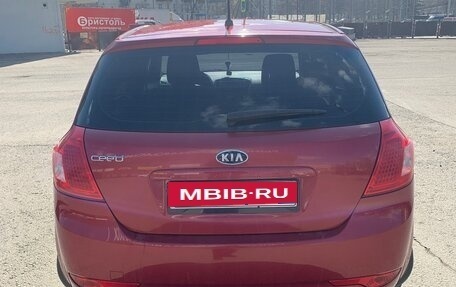 KIA cee'd I рестайлинг, 2010 год, 800 000 рублей, 4 фотография