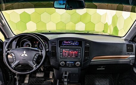 Mitsubishi Pajero IV, 2007 год, 1 749 000 рублей, 15 фотография