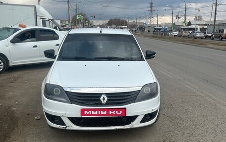 Renault Logan I, 2015 год, 400 000 рублей, 1 фотография