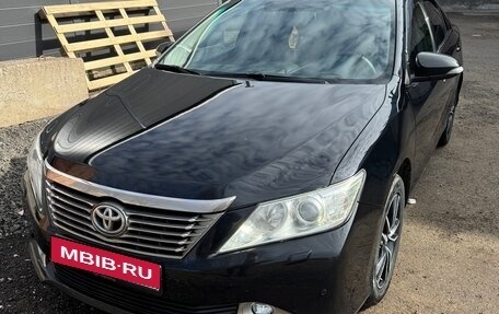 Toyota Camry, 2013 год, 1 390 000 рублей, 1 фотография
