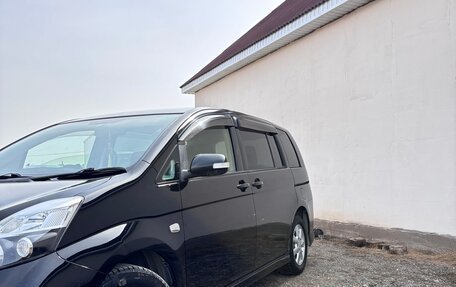 Toyota ISis I, 2012 год, 1 250 000 рублей, 8 фотография