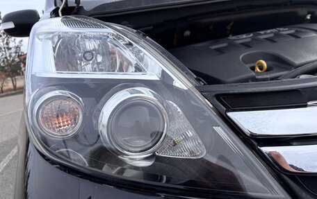 Toyota ISis I, 2012 год, 1 250 000 рублей, 19 фотография