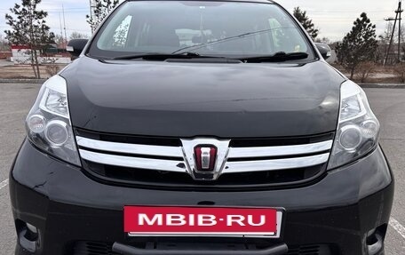 Toyota ISis I, 2012 год, 1 250 000 рублей, 30 фотография