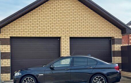 BMW 5 серия, 2016 год, 2 350 000 рублей, 3 фотография