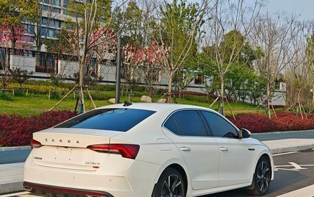 Skoda Octavia IV, 2023 год, 2 400 800 рублей, 4 фотография